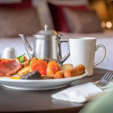 The Kingsley 4* Cork