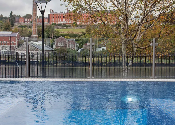 The Kingsley 4* Cork