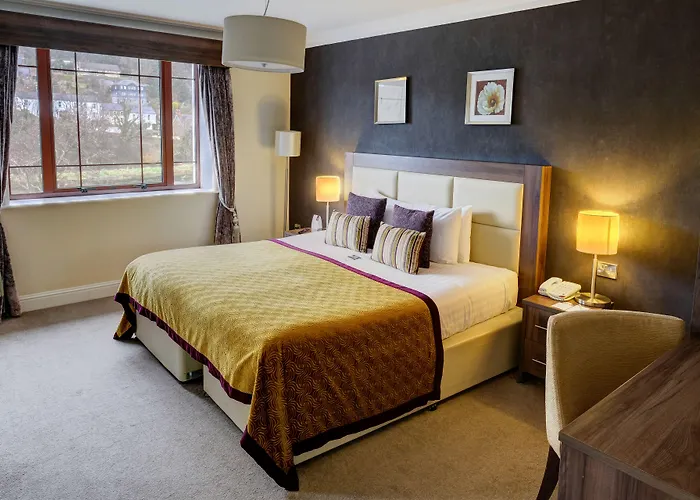 The Kingsley 4* Cork